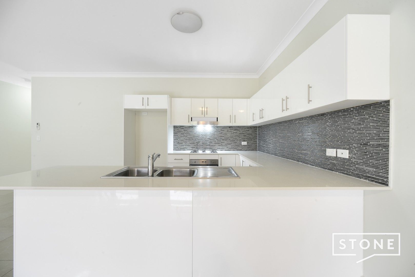 15 Magowar Road, Pendle Hill NSW 2145, Image 0