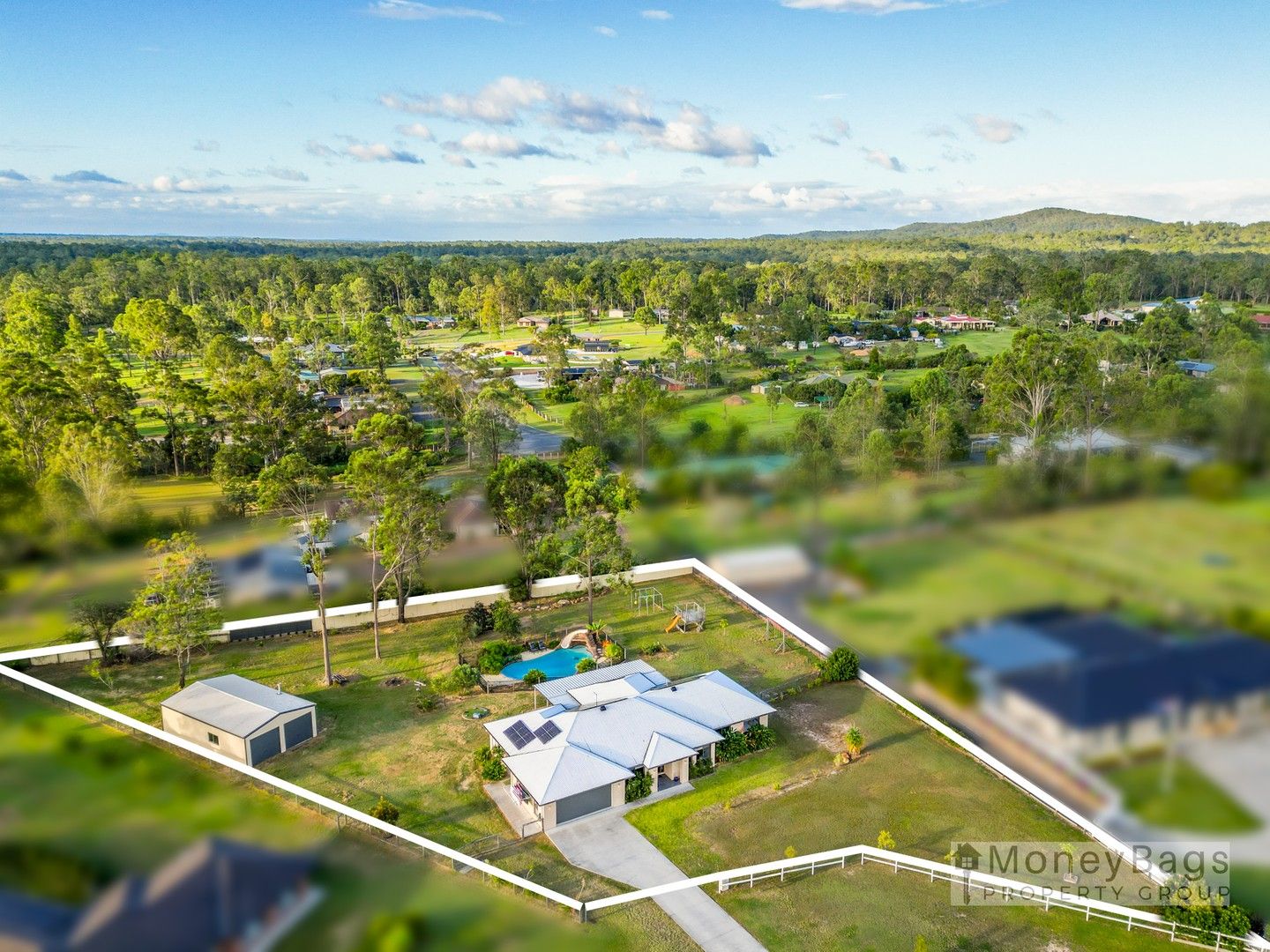4 bedrooms House in 15-17 Early Place JIMBOOMBA QLD, 4280