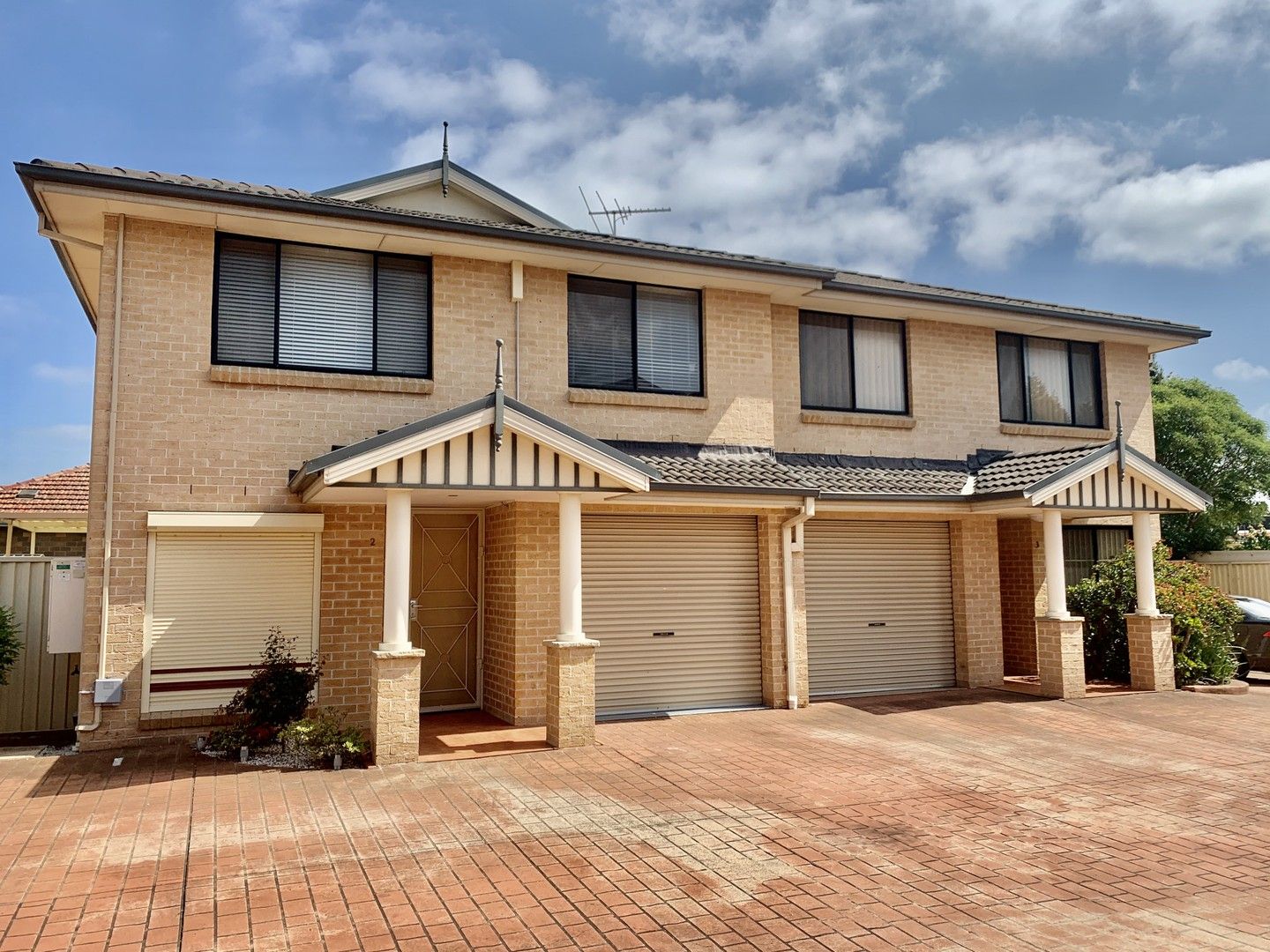 3 bedrooms Townhouse in 2/23 WOODLANDS ROAD LIVERPOOL NSW, 2170