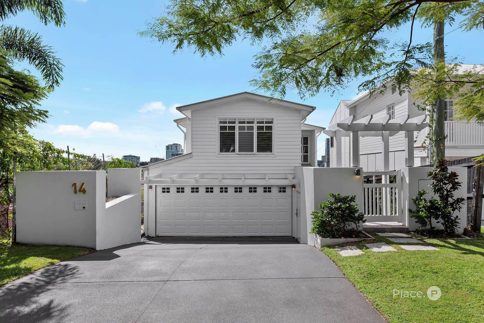 5 bedrooms House in 14 Carbeen Street BULIMBA QLD, 4171