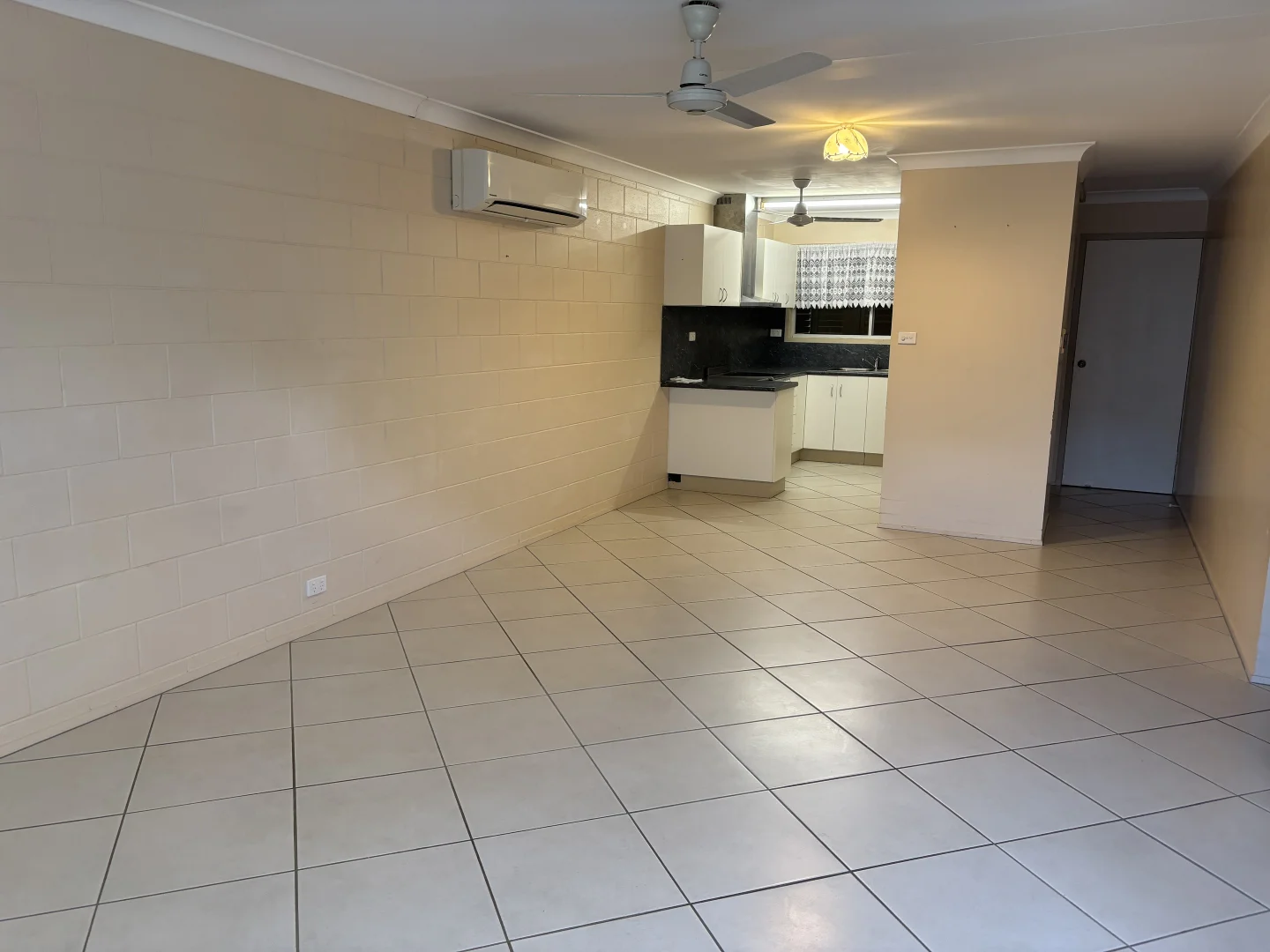 Additional image 4 of 16/30-32 Hackett Terrace, Richmond Hill QLD 4820