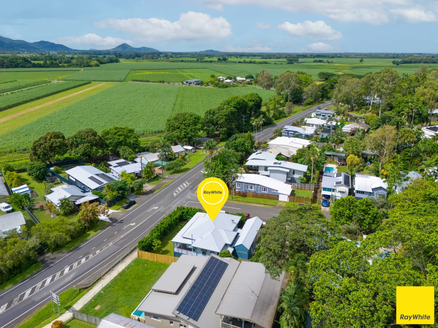 Additional image 31 of 2A Martin Street, Freshwater QLD 4870