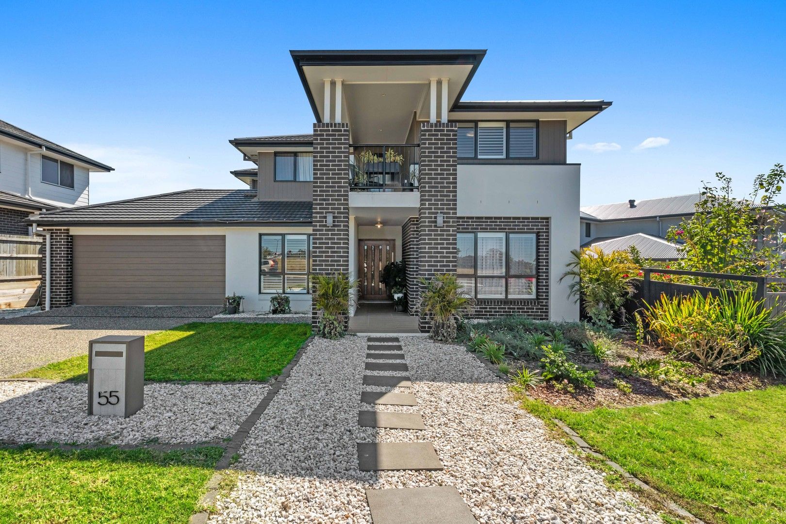 4 bedrooms House in 55 Helsinki Street SPRING MOUNTAIN QLD, 4300