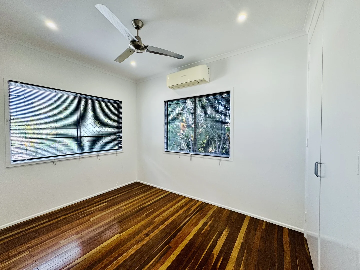 Additional image 16 of 10 GOOLAGONG Crescent, Moranbah QLD 4744