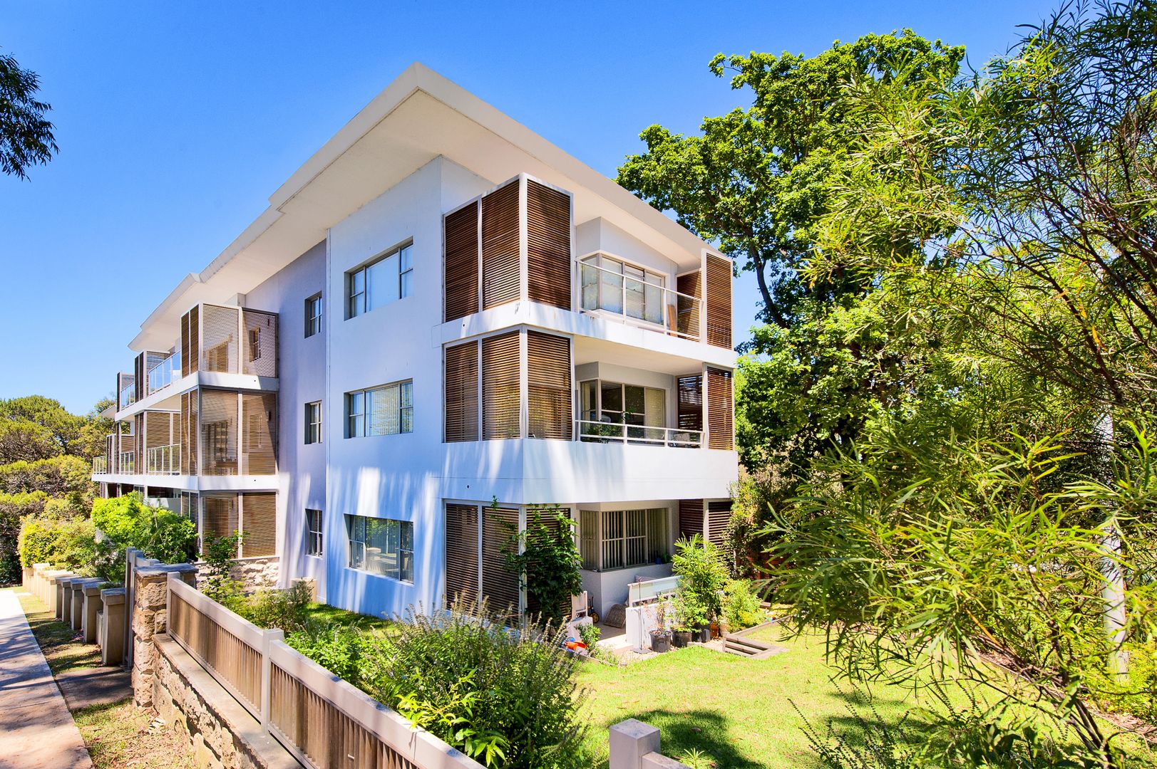 2/396 Mowbray Road West, Lane Cove North Property History & Address