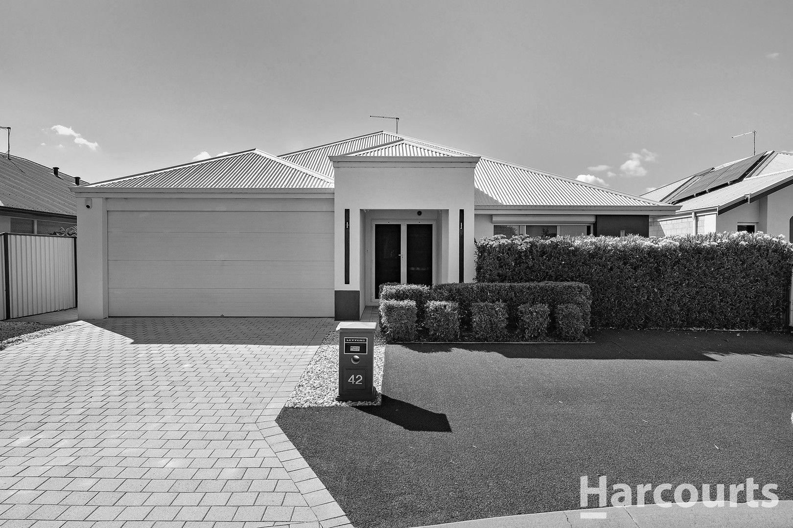 42 Oakleigh Drive, Erskine WA 6210, Image 0