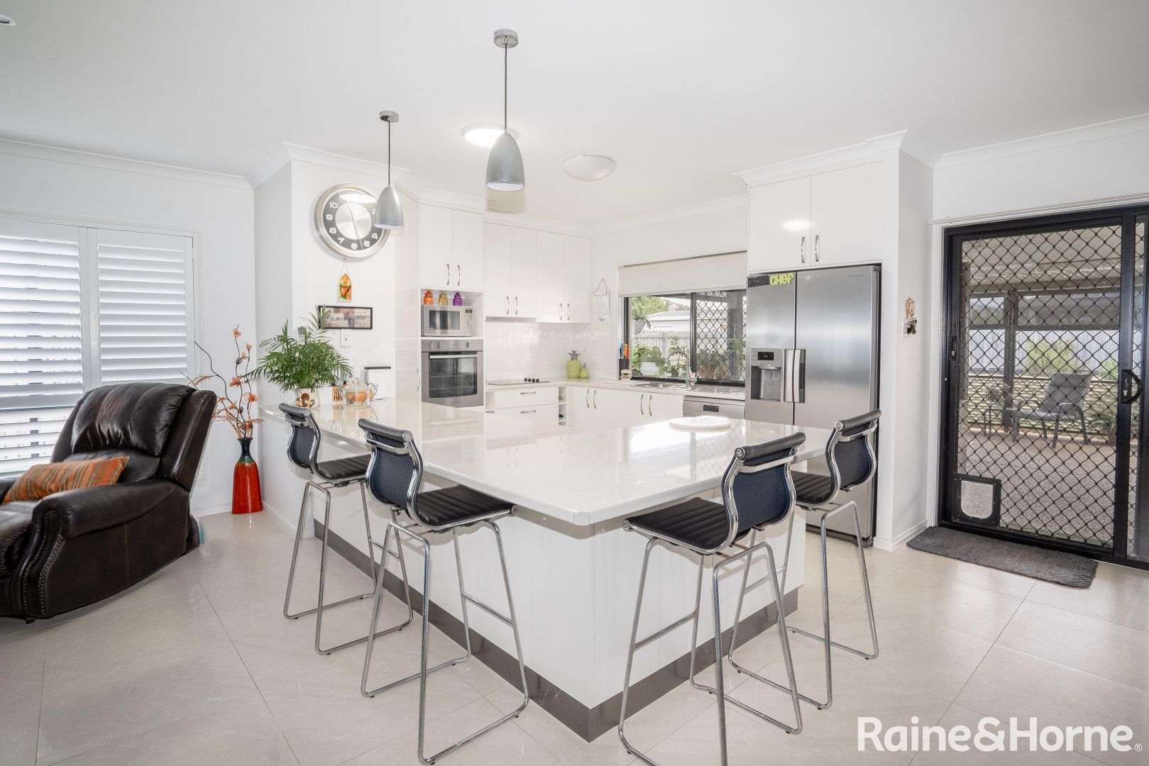 8 Duke Court, Urraween QLD 4655, Image 1