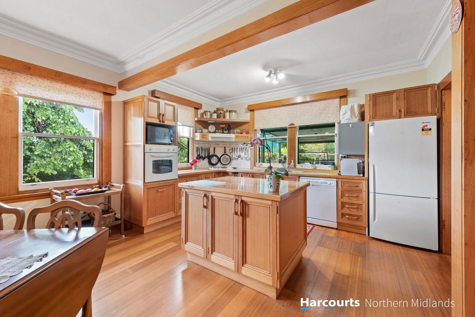 9 Oaks Road, Carrick TAS 7291, Image 0