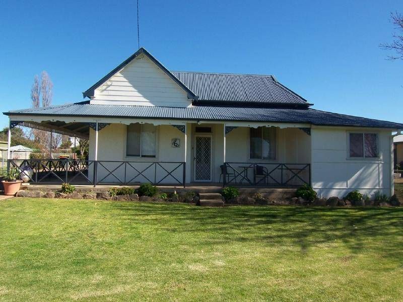 6 George Street, WALLENDBEEN NSW 2588, Image 0