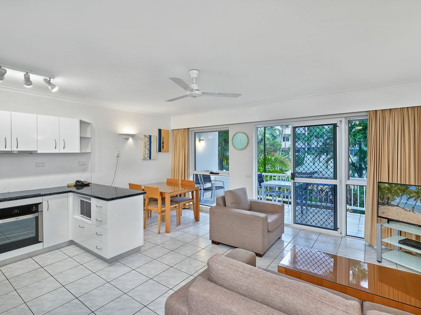 21/69-73 Arlington Esplanade, Clifton Beach QLD 4879, Image 1