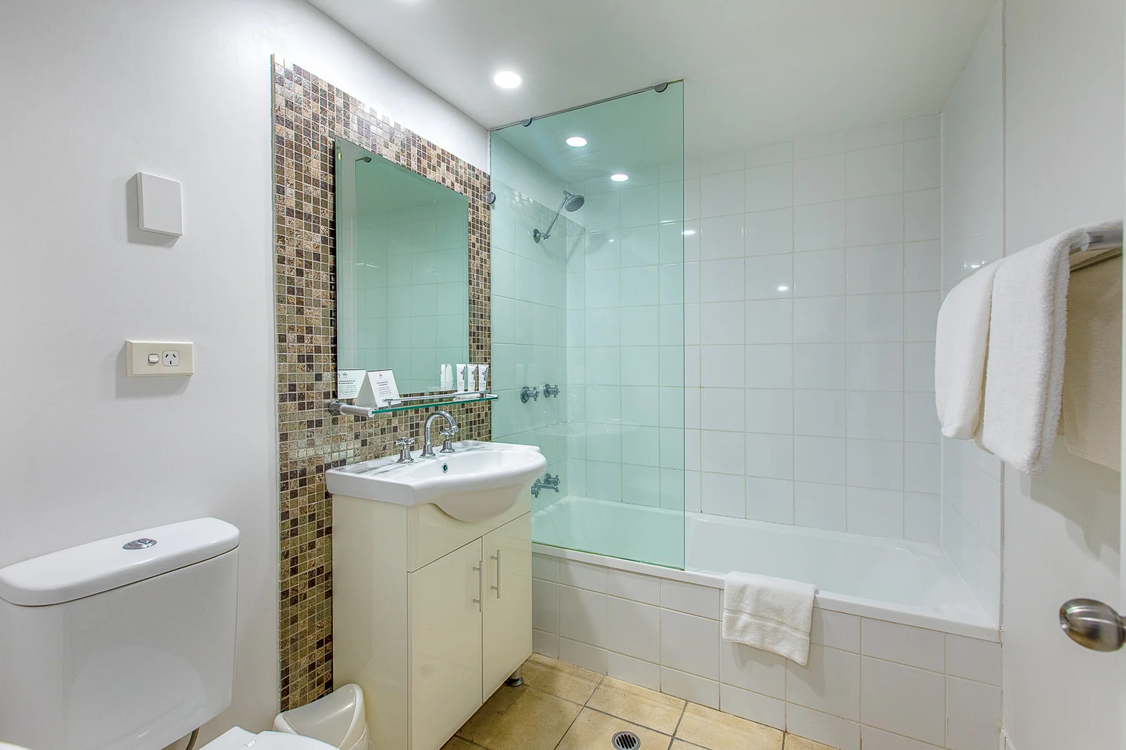 Additional image 5 of Deakin Street, Kangaroo Point QLD 4169