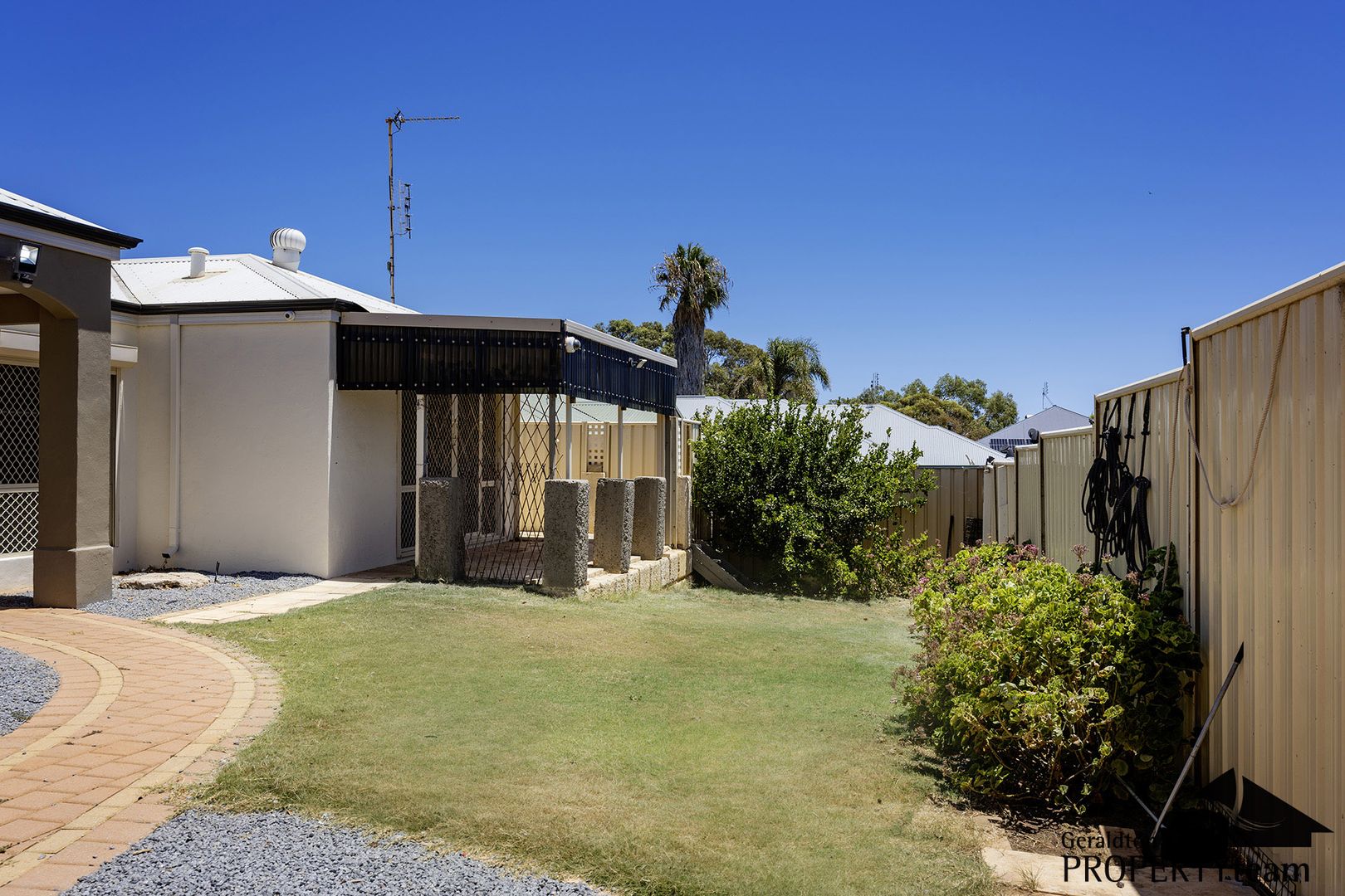 7 Mitchell Heights, Dongara WA 6525, Image 1