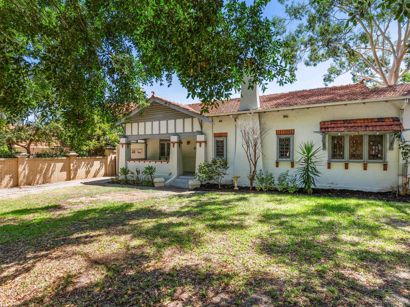 3 Archdeacon Street Nedlands Wa 6009 Domain