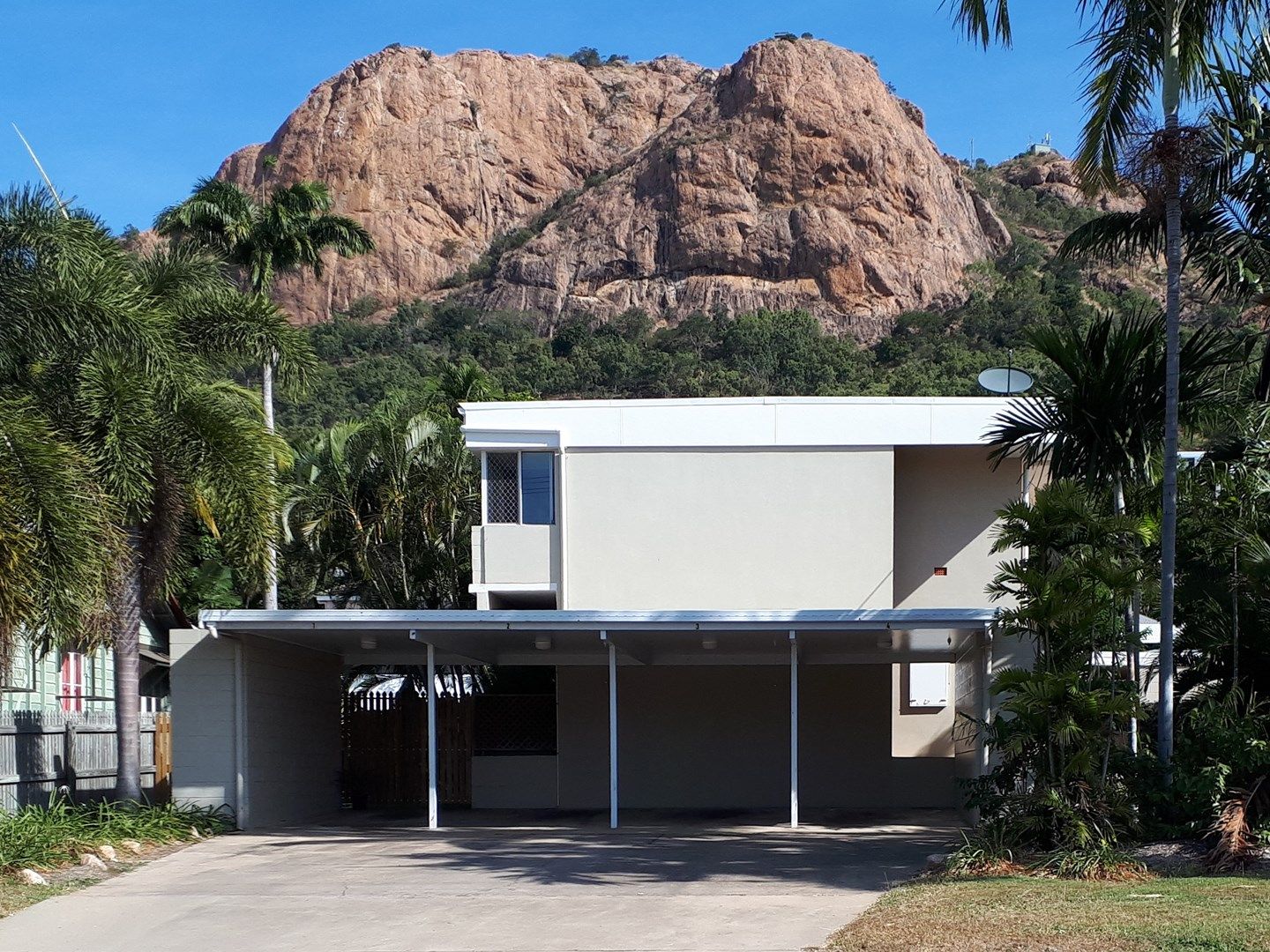 2 bedrooms House in 3/32 Paxton Street NORTH WARD QLD, 4810