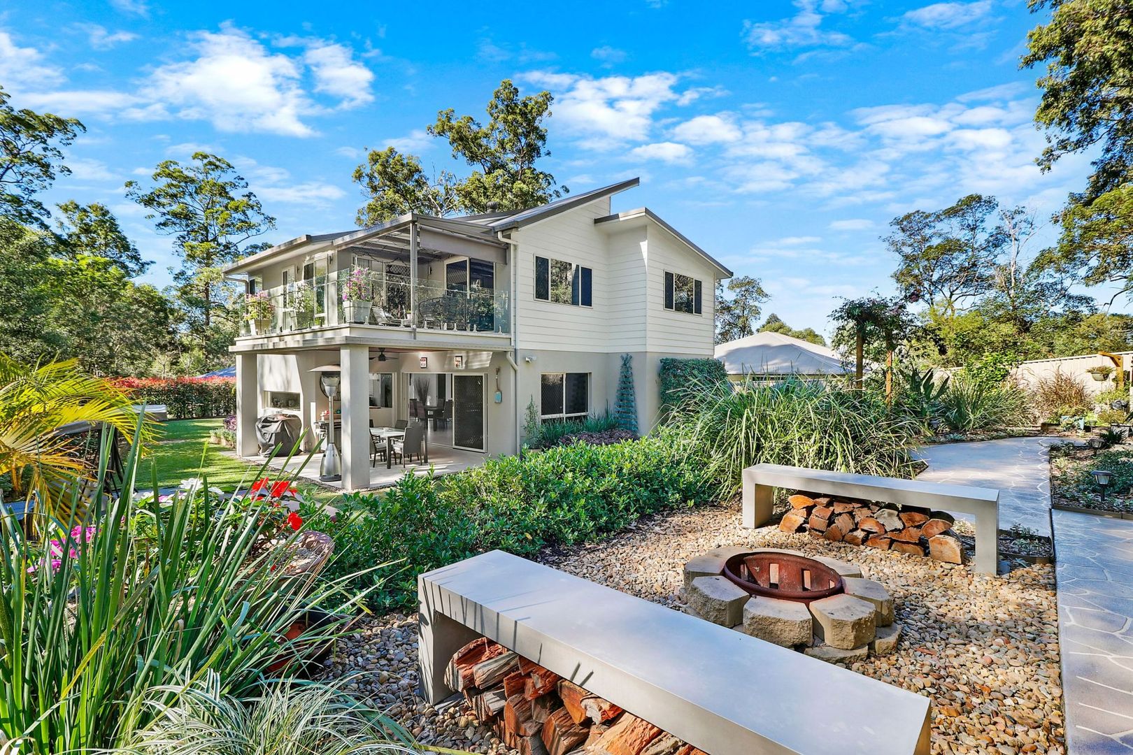 4 bedrooms House in 49 Ancaster Road UPPER KEDRON QLD, 4055