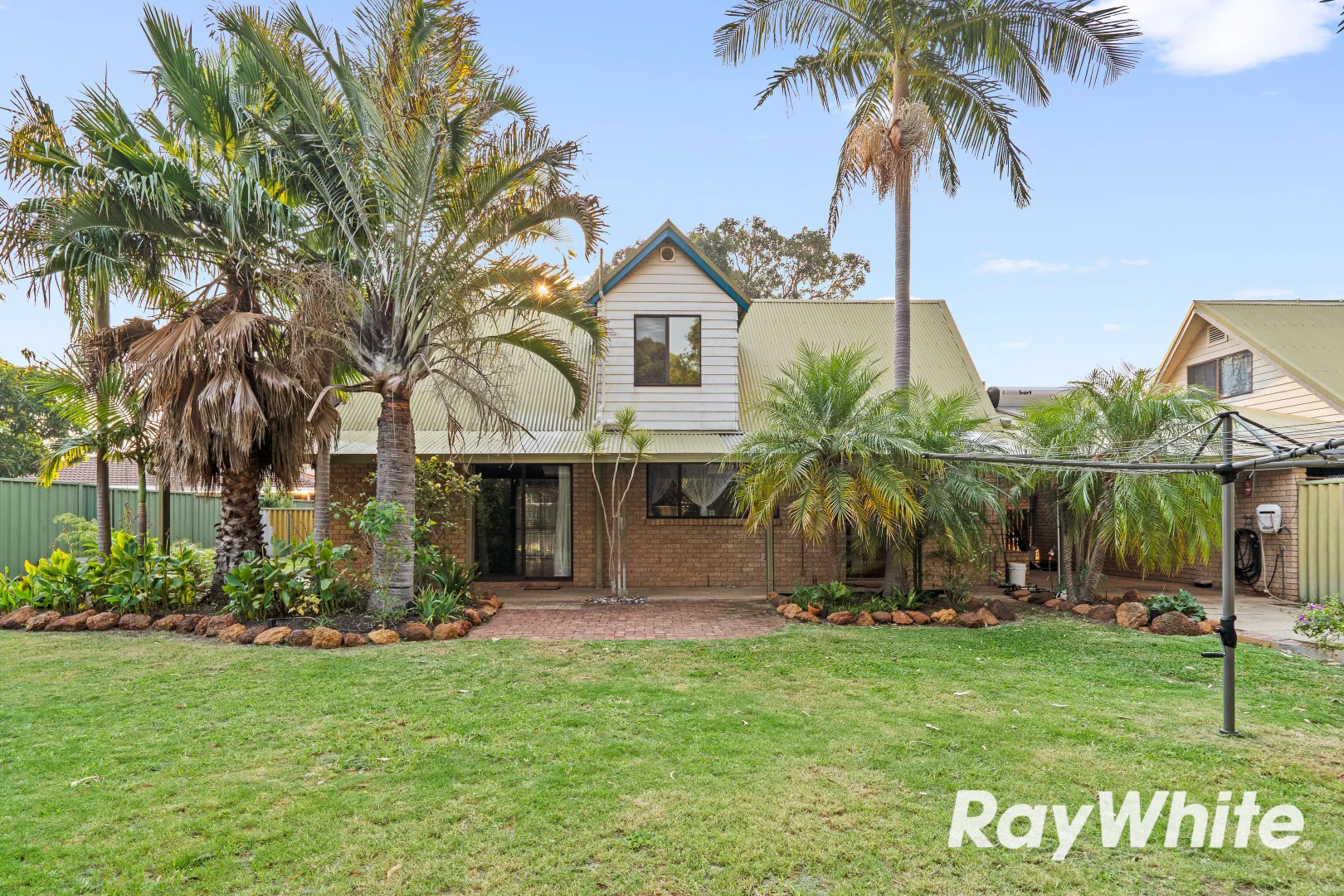 2 Lorikeet Court, Greenfields WA 6210