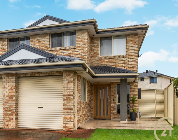 2/9 Norn Close, Greenfield Park NSW 2176