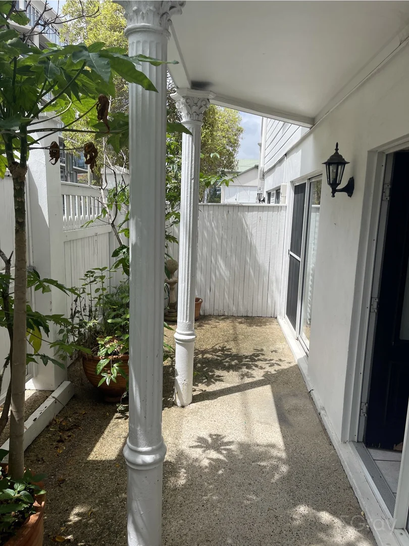 Additional image 5 of 3/49 Leichhardt Street, Spring Hill QLD 4000