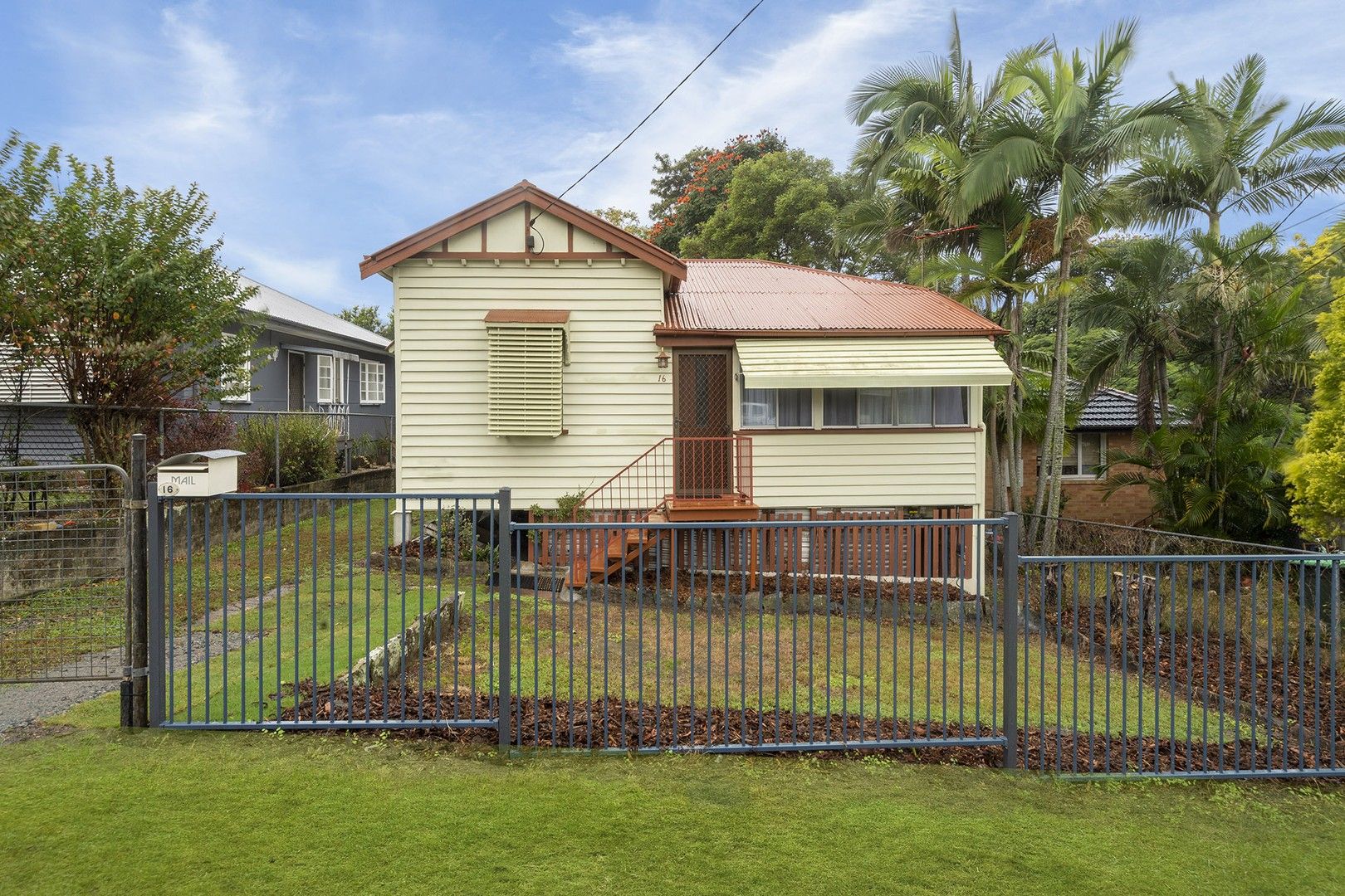 2 bedrooms House in 16 Bruce Street CHERMSIDE QLD, 4032