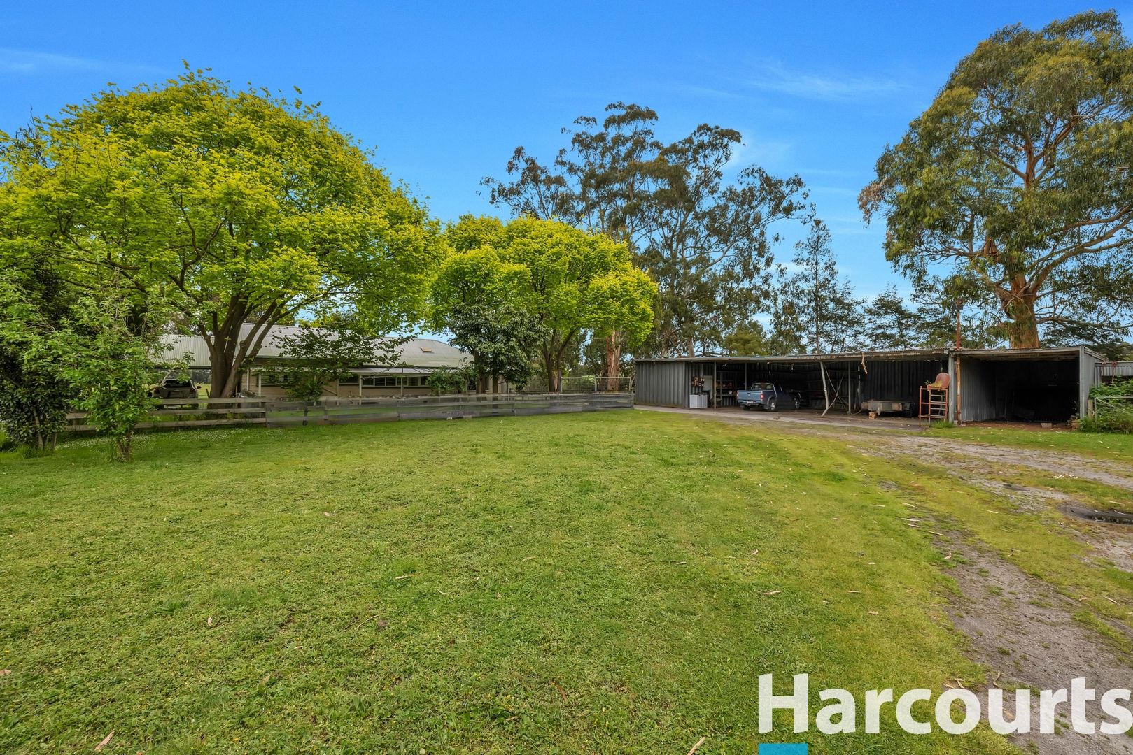 27 Devon Court, Jindivick VIC 3818, Image 2