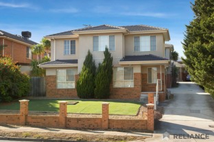 3 clyde court oak park discount
