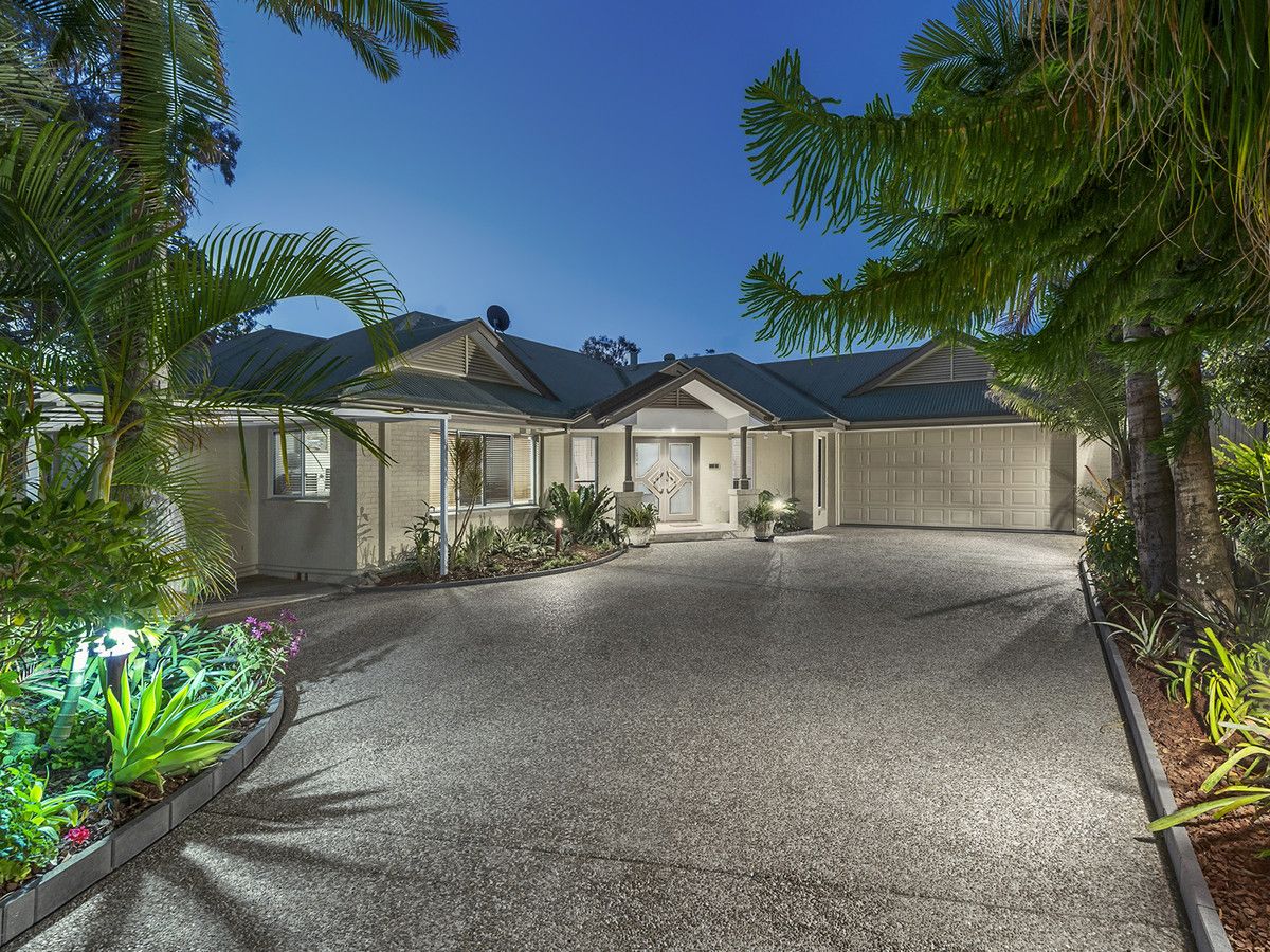 23 Cromwell Close, Brookfield QLD 4069, Image 2