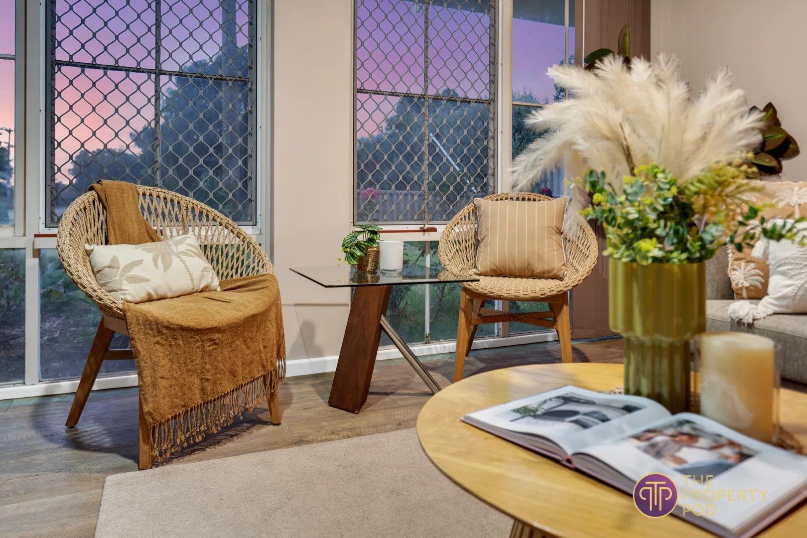 House in Huntingdale - View 5