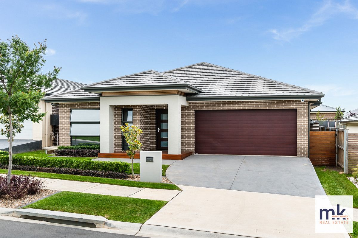 13 Oakridge Lane, Gledswood Hills NSW 2557, Image 0