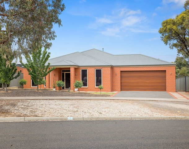 57 Browning Street, Kangaroo Flat VIC 3555