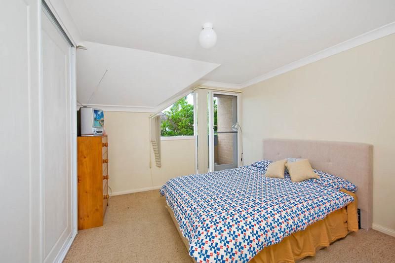 2/84A Piper Street, LILYFIELD NSW 2040, Image 2