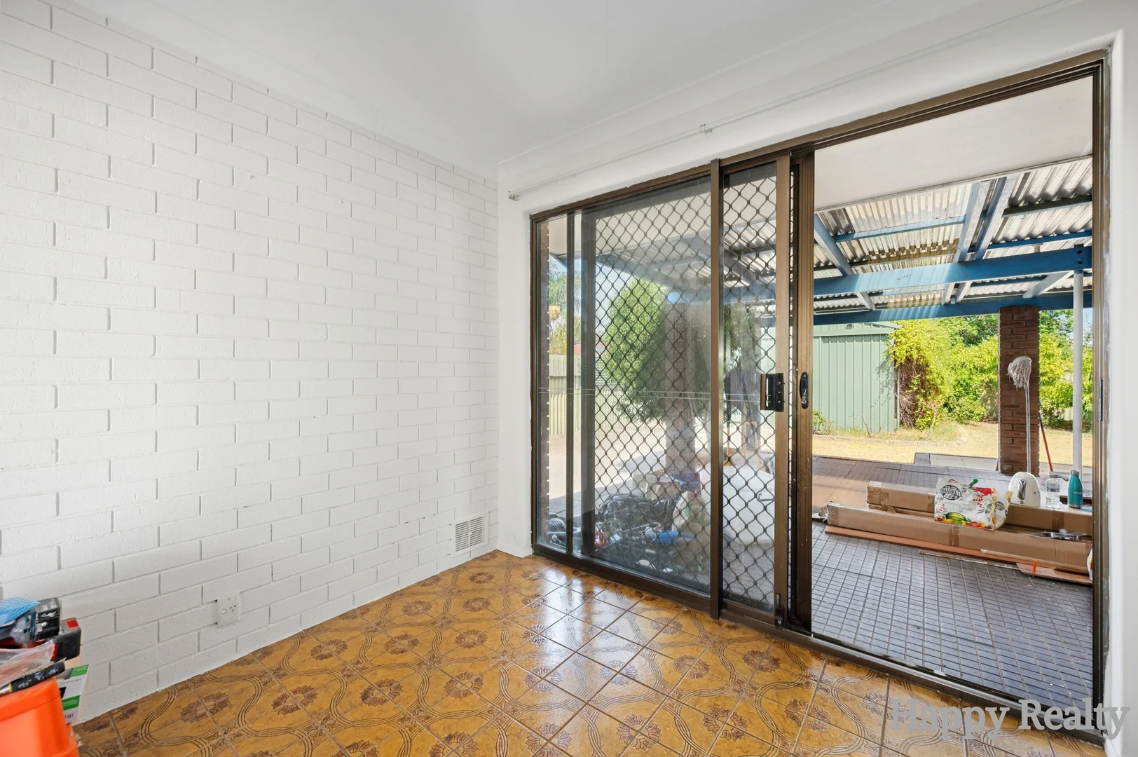 Additional image 10 of 51 Storey Road, Thornlie WA 6108