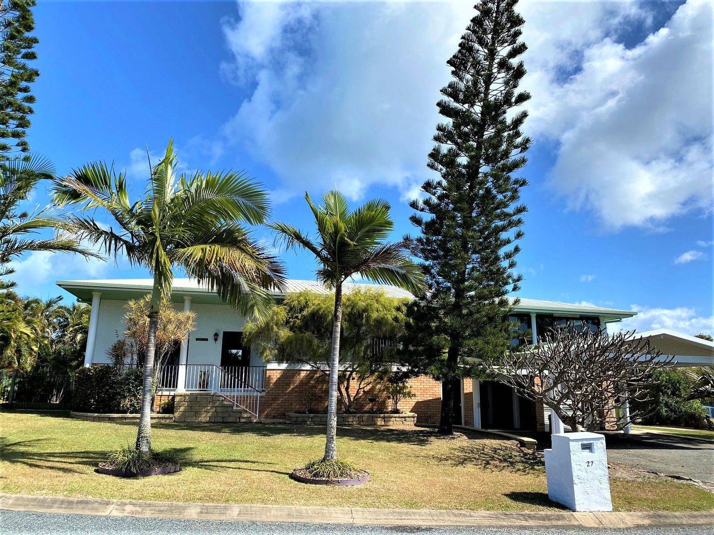 27 Gold Street, Grasstree Beach QLD 4740, Image 1