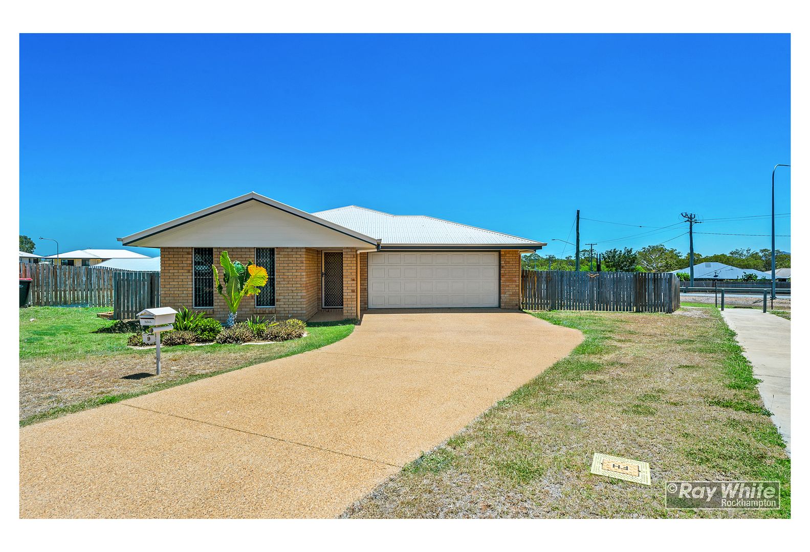 9 Perkins Court, Gracemere QLD 4702