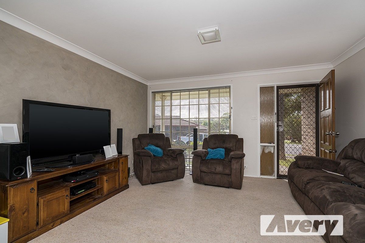 1/10 Nigel Place, Carey Bay NSW 2283, Image 2