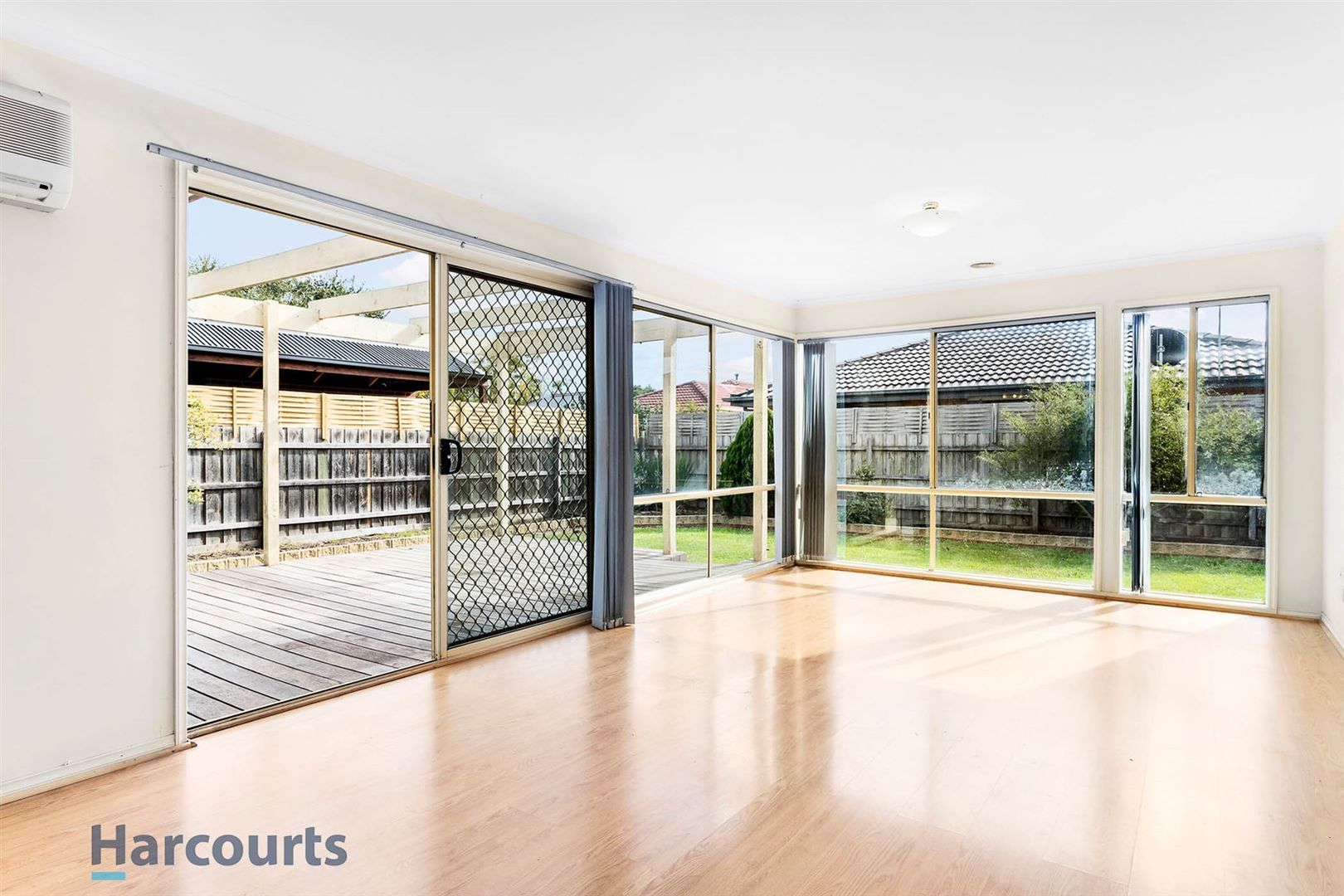 4 Farnborough Way, Berwick VIC 3806, Image 2