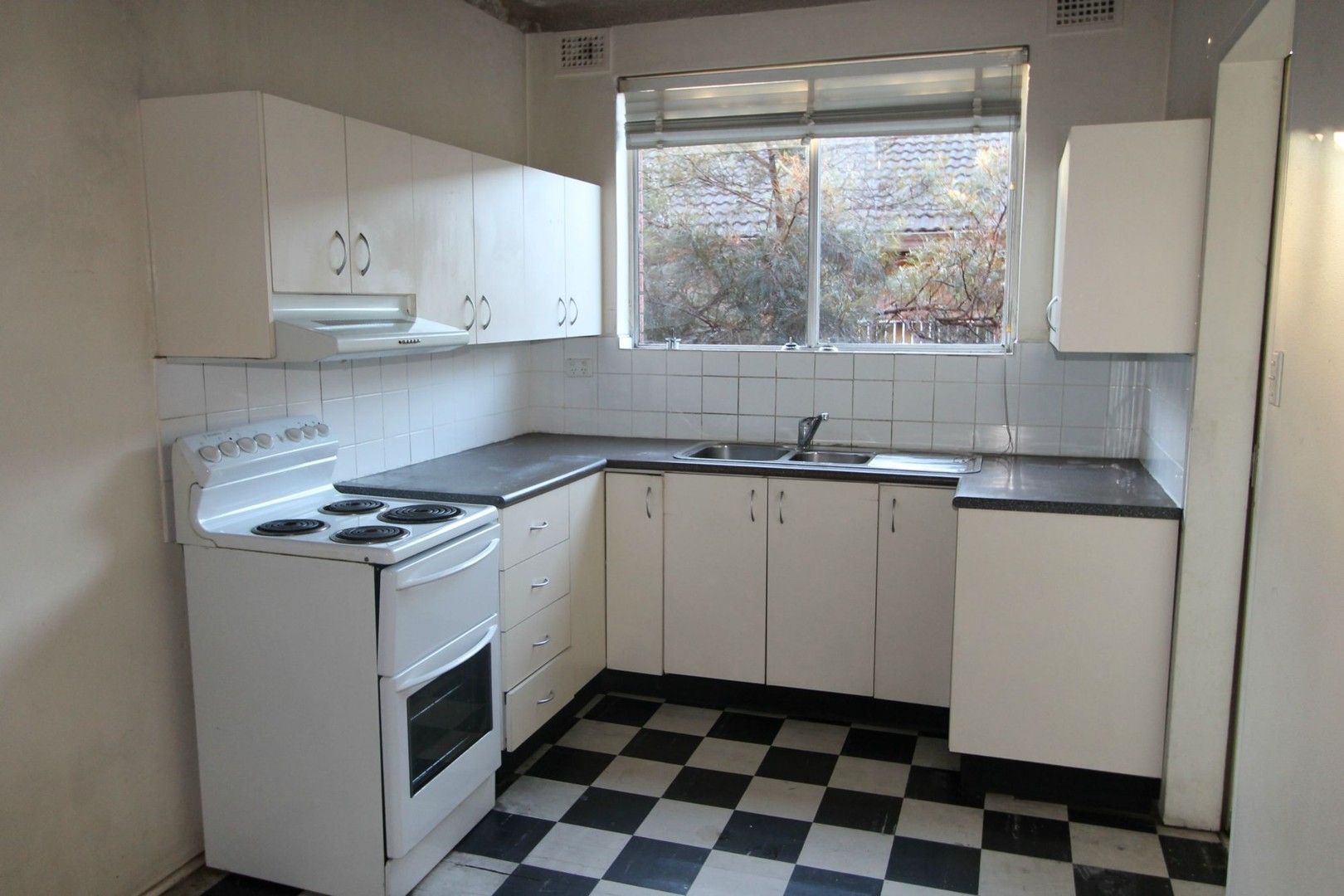 2 bedrooms Apartment / Unit / Flat in 4/36 Sproule Street LAKEMBA NSW, 2195