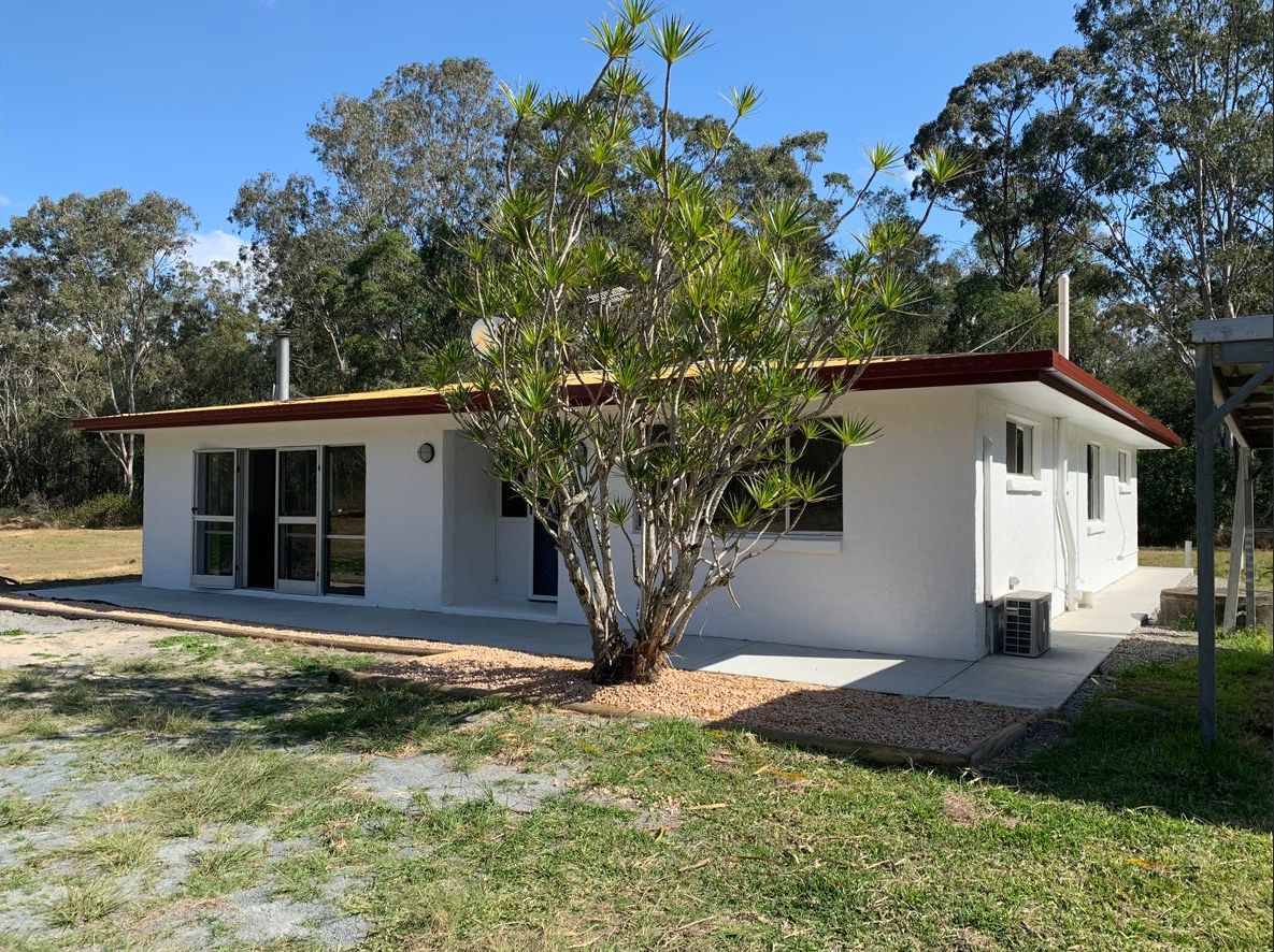 4 bedrooms House in 19 Britt Court CARBROOK QLD, 4130