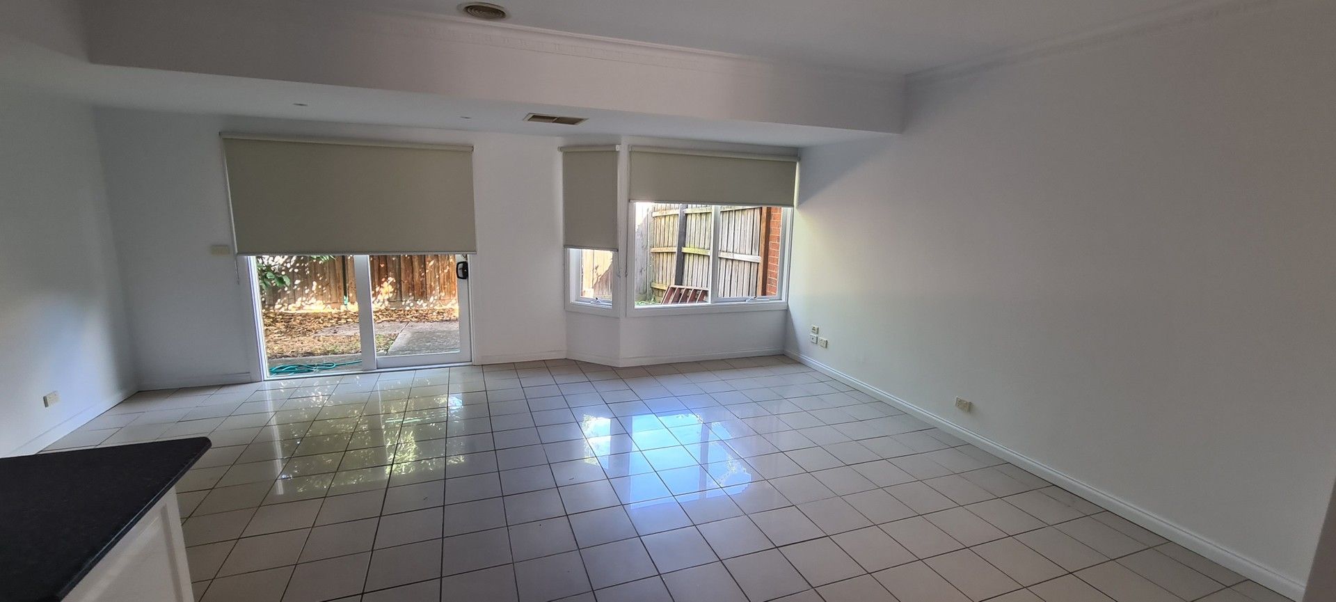 2 bedrooms Townhouse in 2/22 Summerhill Road FOOTSCRAY VIC, 3011
