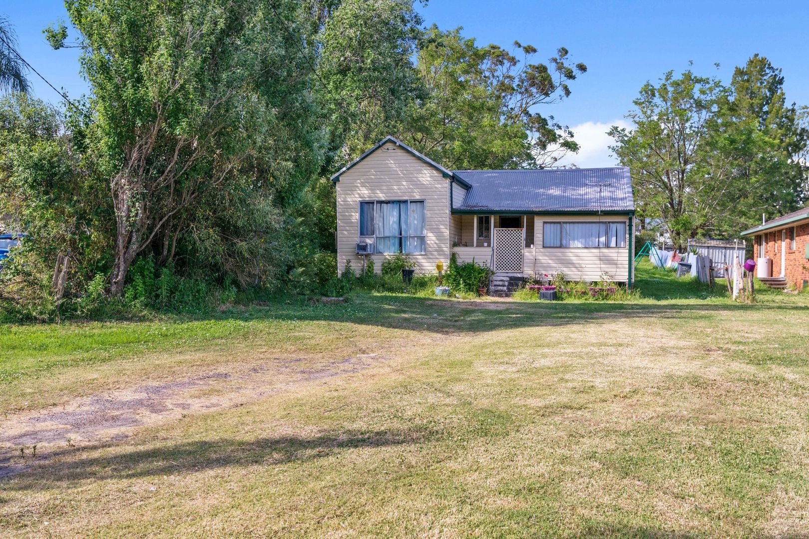 99 New England Highway, Greta NSW 2334 Domain