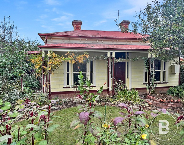 4 Cowan Street, Lake Wendouree VIC 3350