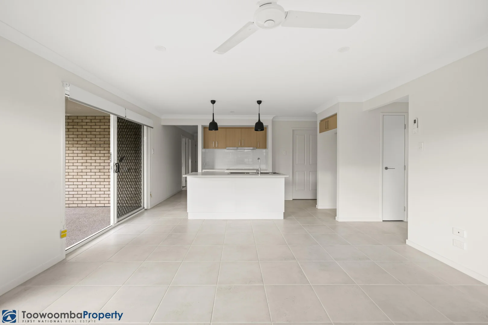 Additional image 2 of 4 Thornbill Street, Glenvale QLD 4350