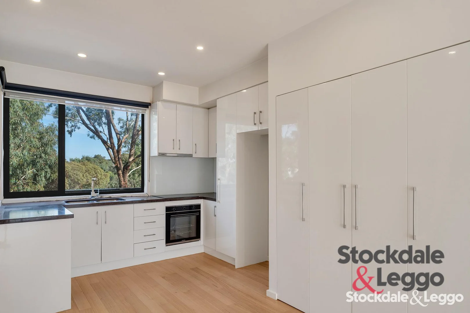 Additional image 3 of 352 Grand Boulevard, Craigieburn VIC 3064