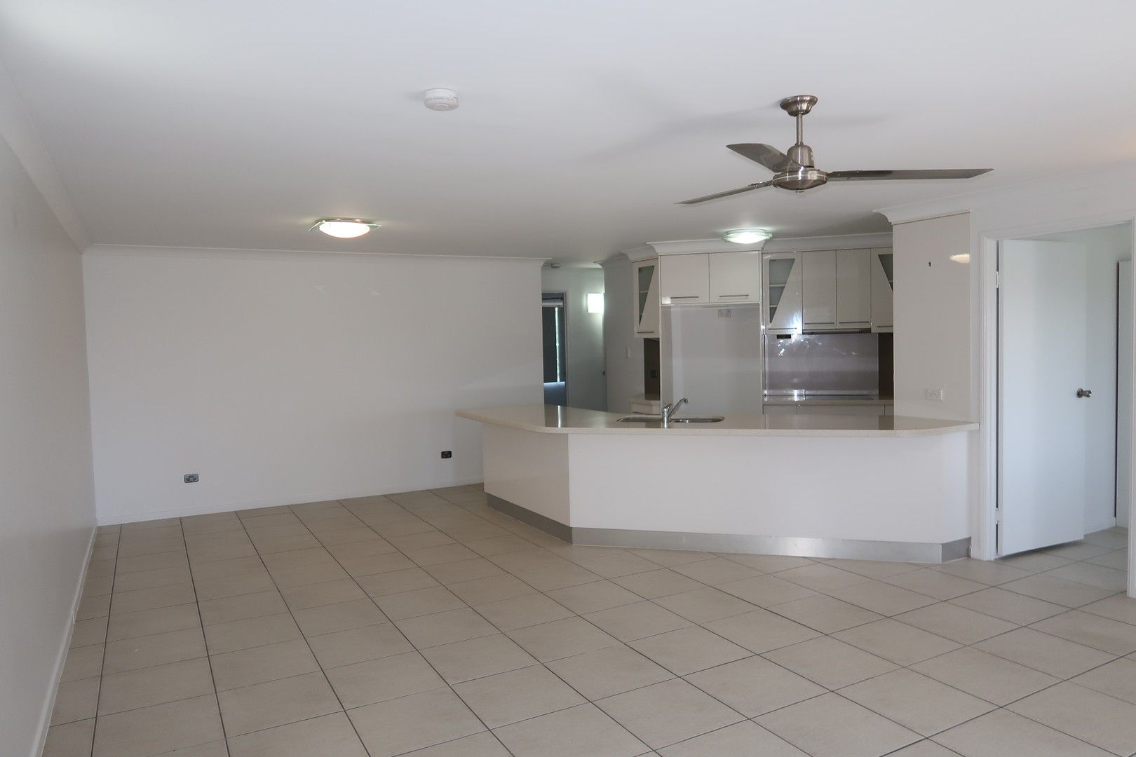 2/65 River Street, Mackay QLD 4740, Image 2