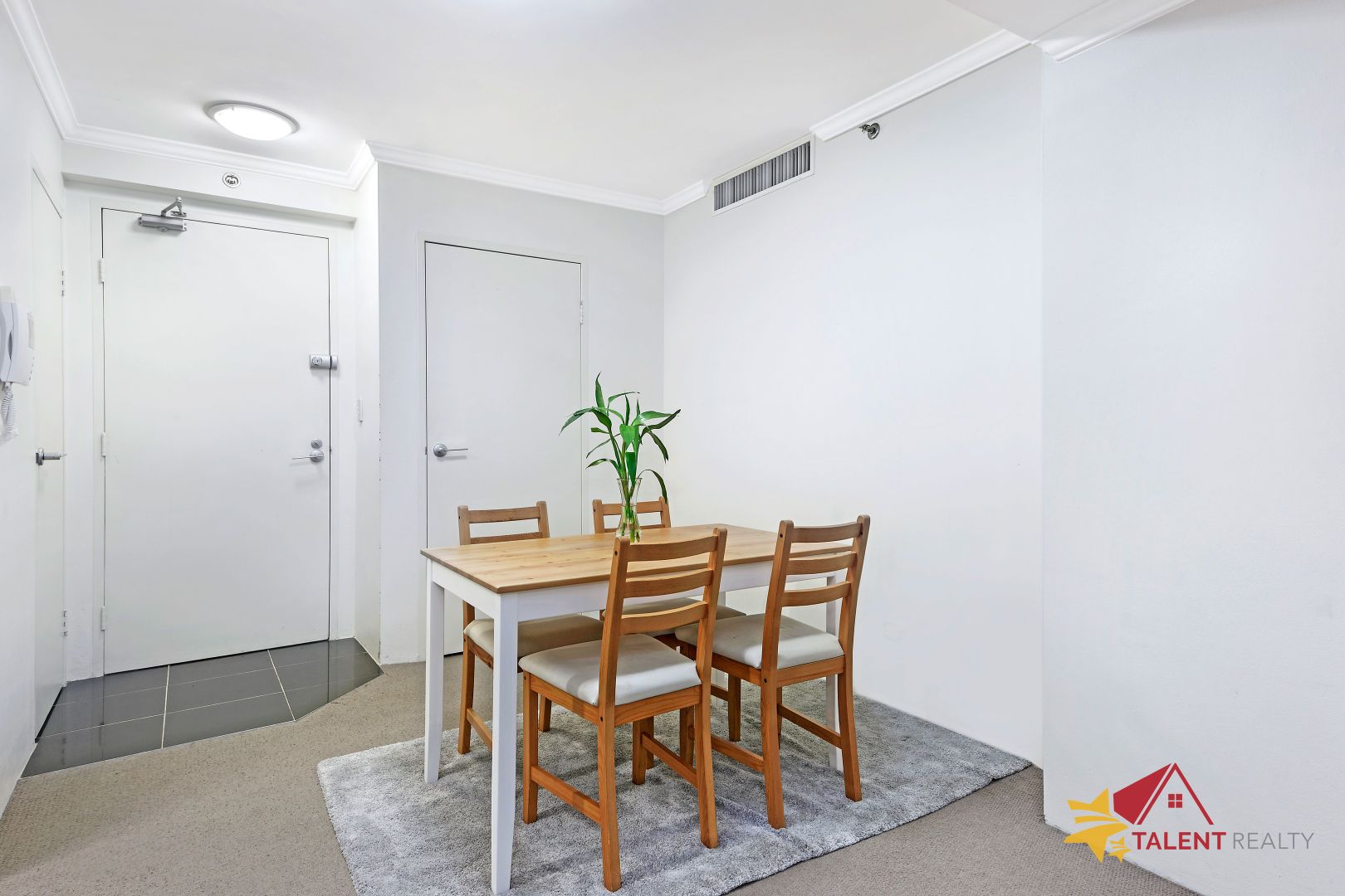 11/14 Brown Street, Chatswood NSW 2067, Image 2