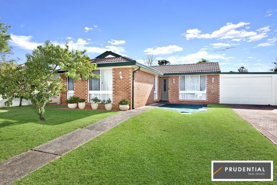 49 Potoroo Avenue, St Helens Park NSW 2560