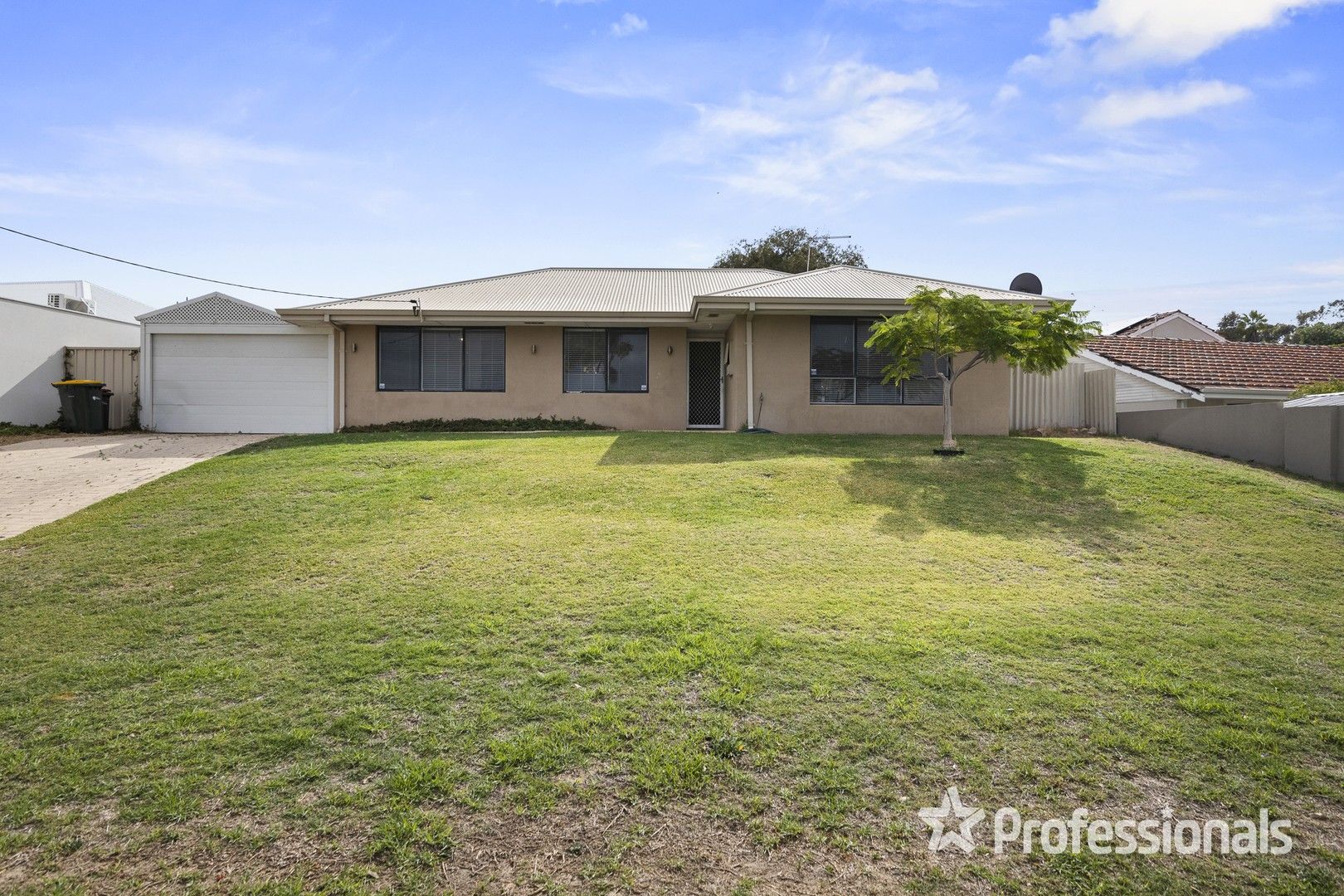 56 David Crescent, Hillarys WA 6025, Image 0