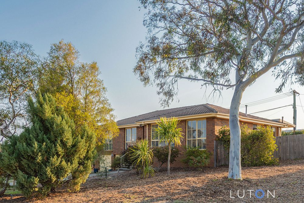 78 Herron Crescent, Latham ACT 2615, Image 2