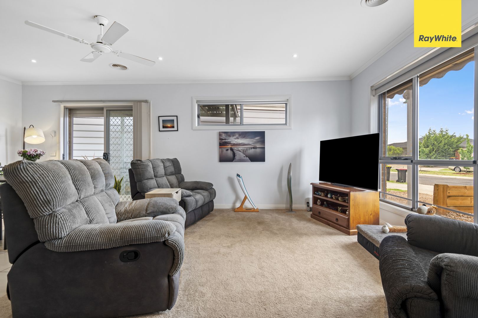 92 Arnolds Creek Boulevard, Harkness VIC 3337, Image 1