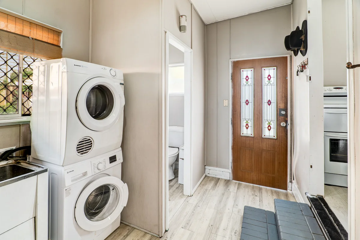 Additional image 2 of 15 Park Street, Lowood QLD 4311