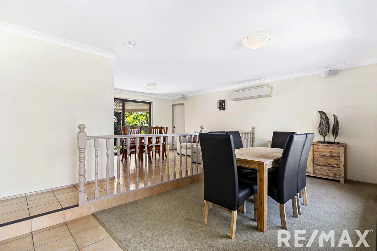 15 Lakeside Court, Torquay QLD 4655, Image 2